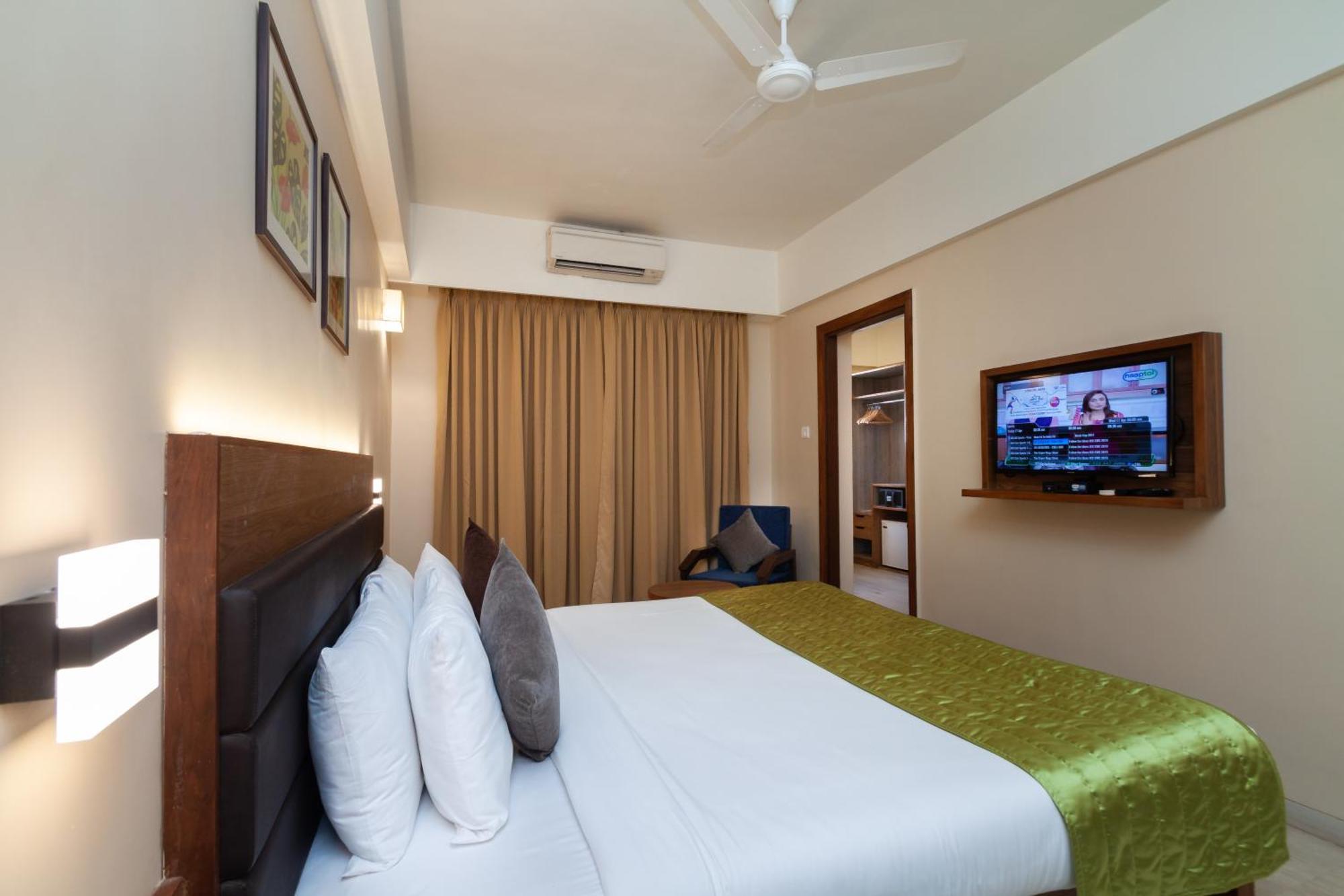 Somy Plaza Calangute Goa - Formerly Somy Resort Bagian luar foto