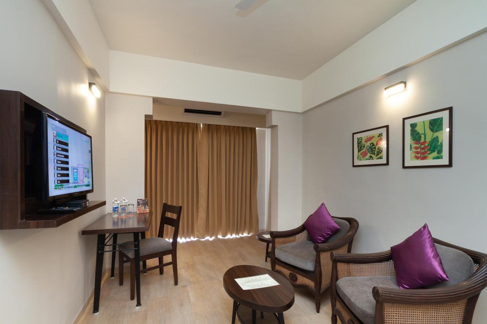 Somy Plaza Calangute Goa - Formerly Somy Resort Bagian luar foto